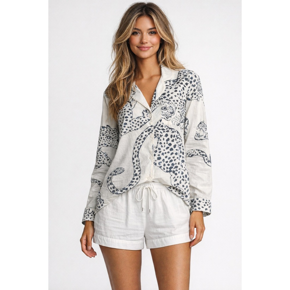 Desmond & Dempsey White Blue Jaguar Print 100% Cotton Pajama Top Shirt L